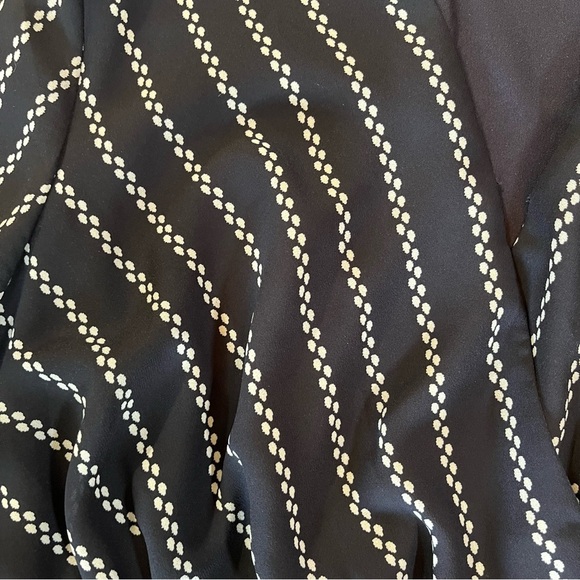 BLACK TAPE Dress. LARGE - Picture 4 of 9